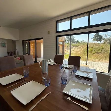 Californienne, Bord De Ferienhaus Saint-Germain-sur-Ay