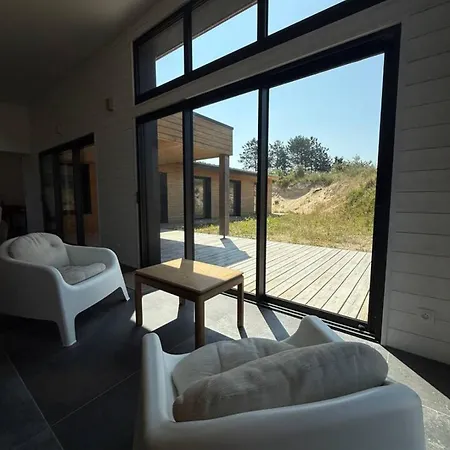 Ferienhaus Californienne, Bord De Saint-Germain-sur-Ay